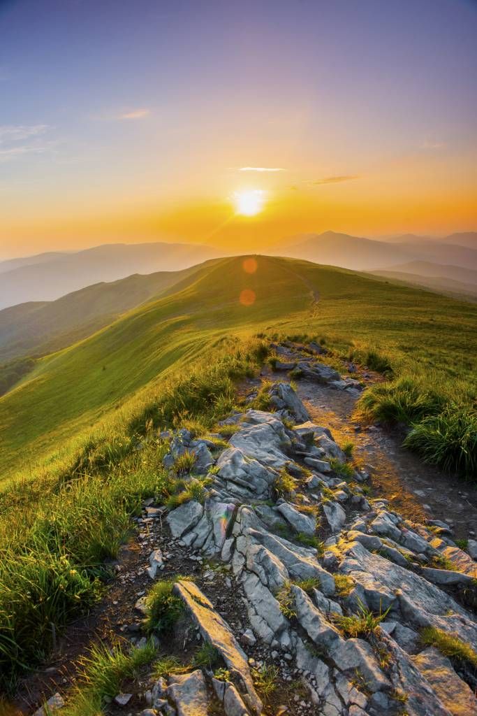 Sonnenuntergang in einer Berglandschaft