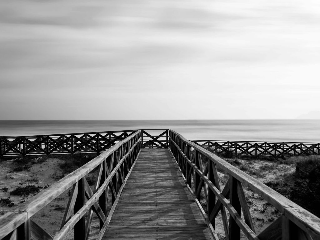 Fußgängerbrücke zum Strand