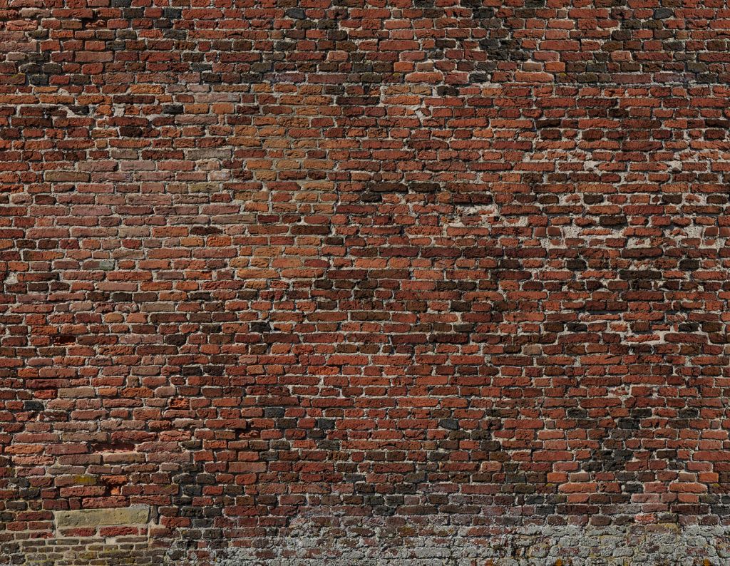 Alte restaurierte Ziegelwand