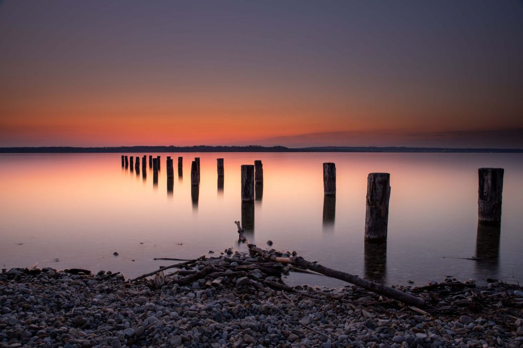 Rosa ruhiger Strand